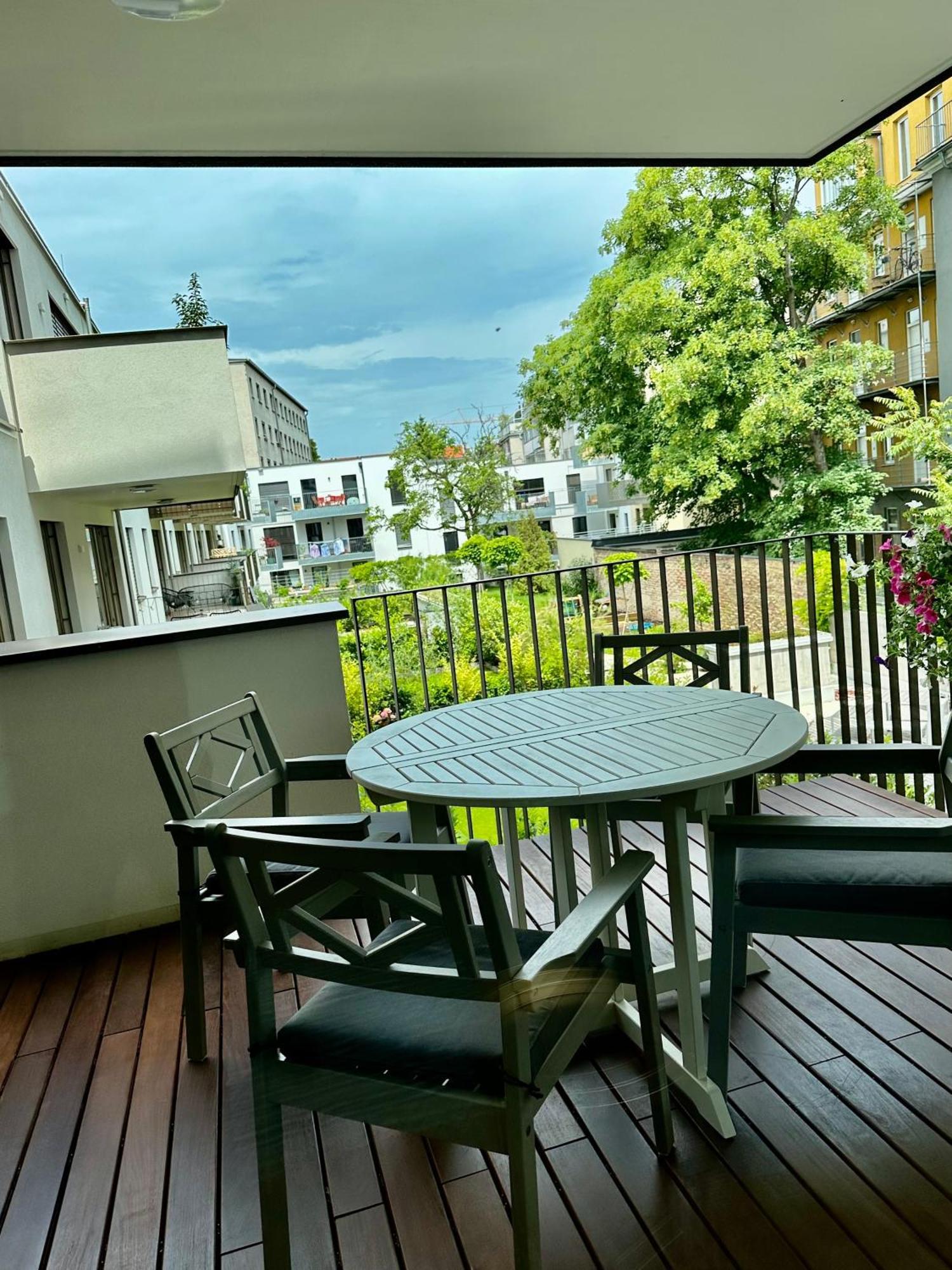 Vienna Sunny Side Up Apartments Exterior foto